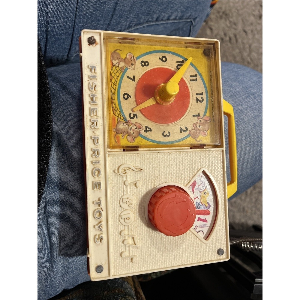 Vintage Toy Fisher Price Hickory Dickory Dock Wind Up Clock Music Radio Box 1971
